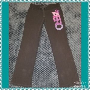 Aeropostale, ladies sz Small logo gray sweatpants.
